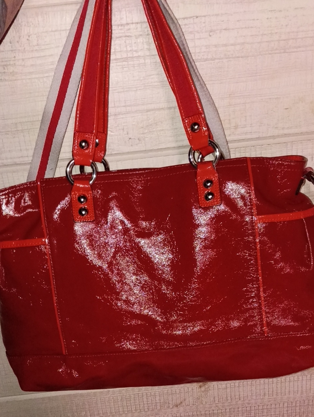 Coach Poppy Red - Picture 3 of 14